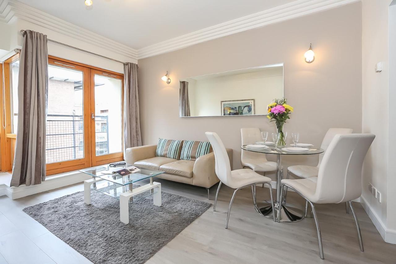 Ifsc Townhouse Apartments Dublin Bagian luar foto